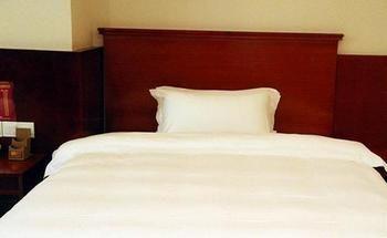 Juzhiyuan Chain Hotel Gongming Dış mekan fotoğraf