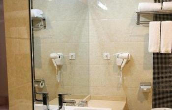 Juzhiyuan Chain Hotel Gongming Dış mekan fotoğraf